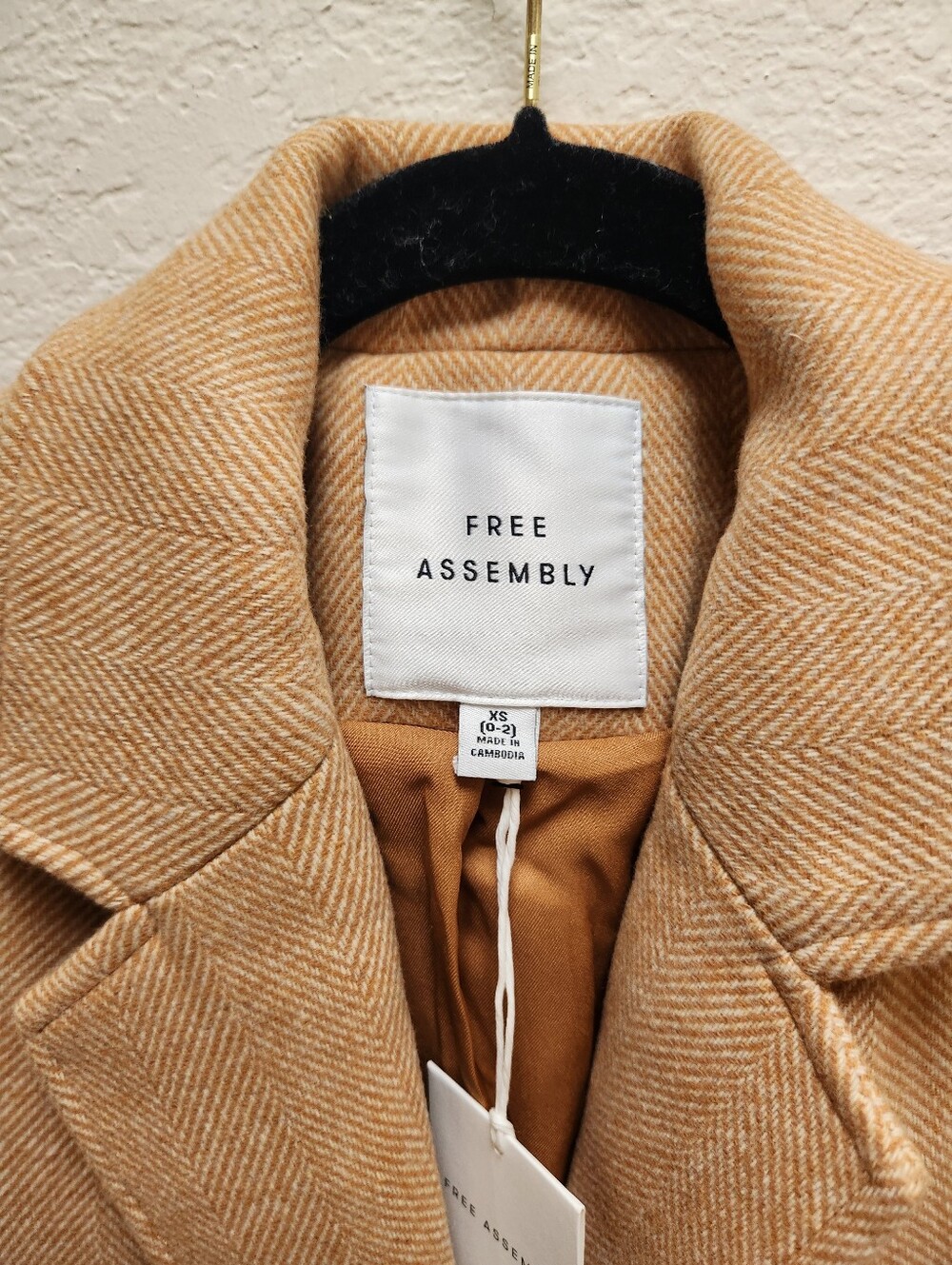 Free Assembly Women's Single-Breasted Blazer with Ribbed Cuff XSmall - Picture 4 of 7